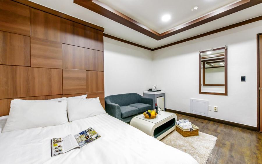 Mk Hotel Yeosu Bagian luar foto